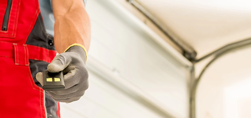 Residential Garage Door Security in Oakdale, California